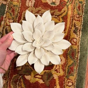 Elegant White Floral Wall Accent